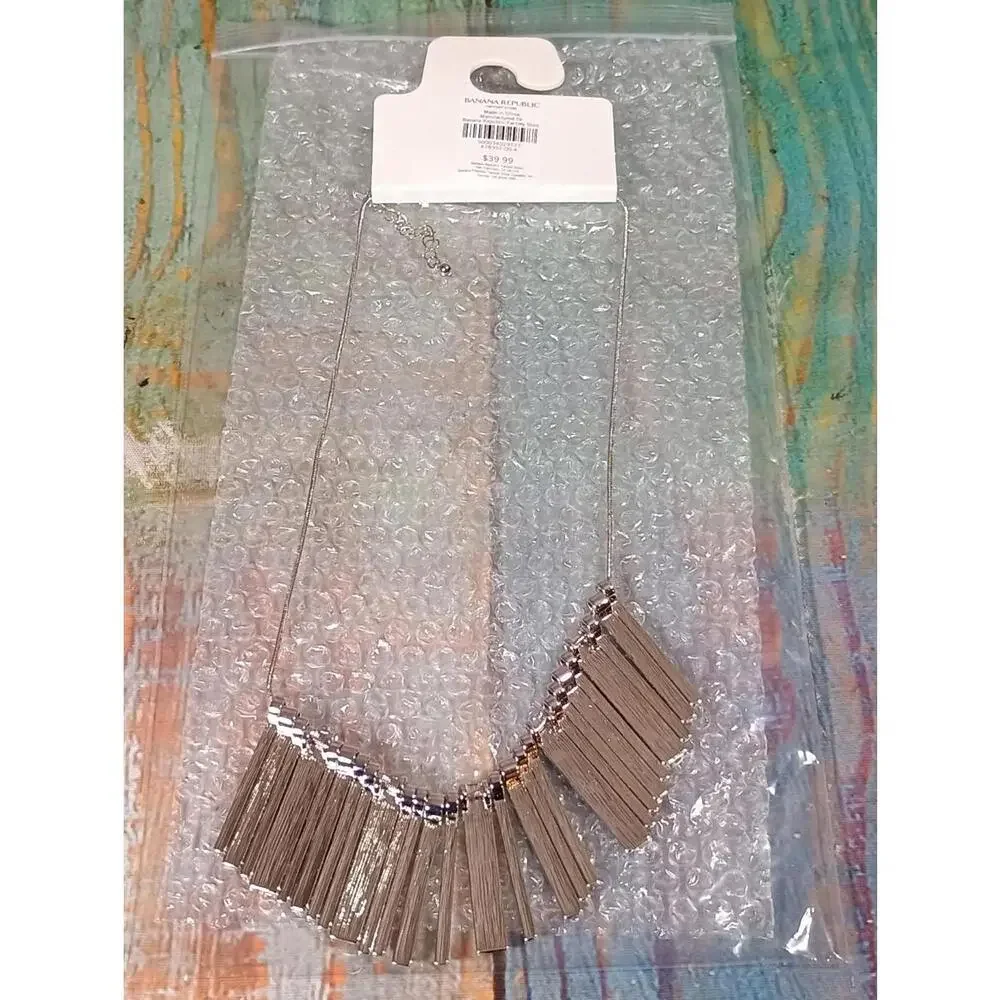 Banana Republic elegant silver